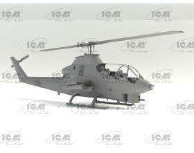 AH-1G Cobra (early production) 1:32 | 32060 ICM
