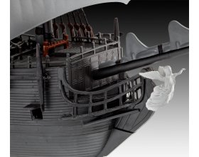 Statek Czarna Perła (Black Pearl) 1:150 | 05499 REVELL