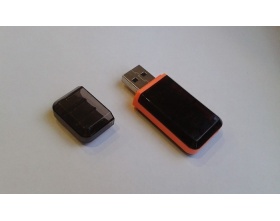 TopHeli TH6300-36 - czytnik kart USB