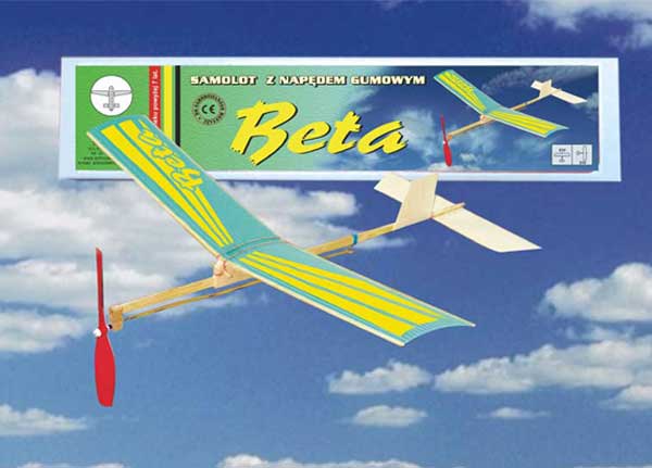 BETA samolot z napędem gumowym