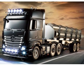 Ciężarówka Mercedes-Benz Actros 3363 6x4 GigaSpace 1/14 KIT | TA-56348 TAMIYA