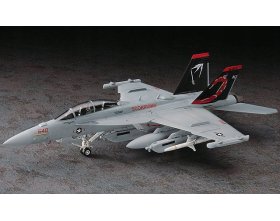 EA-18G Growler (U.S. Navy Carrier-Borne ECM Aircraft) 1:72 | E38-01568 HASEGAWA