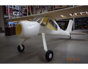 Fly Fun PZL 104 Wilga, klasa GIGANT: 2,4m