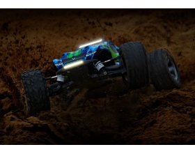 Komplet oświetlenia LED Rustler 4X4 | 6795 TRAXXAS