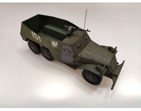 Transporter opancerzony BTR-152 - model kartonowy