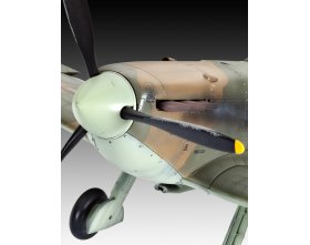 Supermarine Spitfire Mk.IIa 1:32 | 03986 REVELL