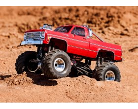 TRX-4MT 1979 Chevrolet K-10 1:18 (czerwony) | 98064-1-RED TRAXXAS