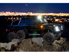 TRX6 Mercedes-Benz G 63 AMG 6X6 1/10 (czarny) | 88296-4-BLK TRAXXAS