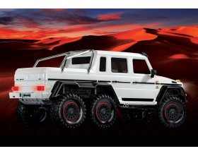 TRX6 Mercedes-Benz G 63 AMG 6X6 1/10 (biały) | 88096-4-WHT TRAXXAS