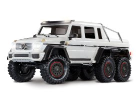 TRX6 Mercedes-Benz G 63 AMG 6X6 1/10 (biały) | 88096-4-WHT TRAXXAS