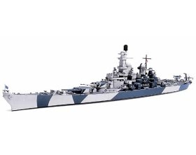 U.S. Navy Battleship BB-61 Iowa 1:700 | 31616 TAMIYA